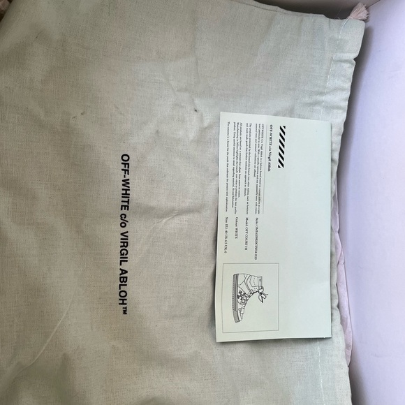 OFF-White Off-Court High White Sneakers - Picture 13 of 14